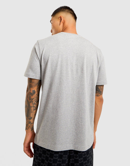 เสื้อยืดผู้ชาย Trefoil Essentials