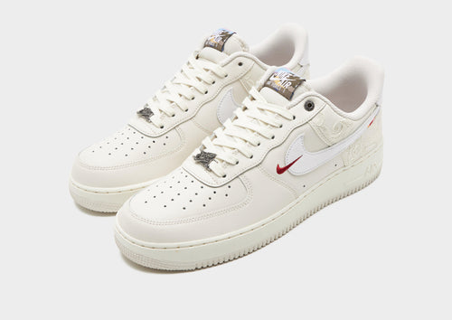 รองเท้าผู้ชาย Air Force 1 '07 SE LNY