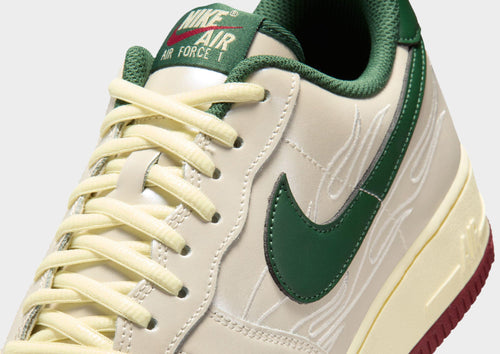 รองเท้าผู้ชาย Air Force 1 '07 LV8