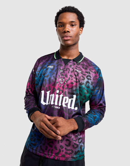 เสื้อแขนยาวผู้ชาย Mad 90 Pack "Tiempo"