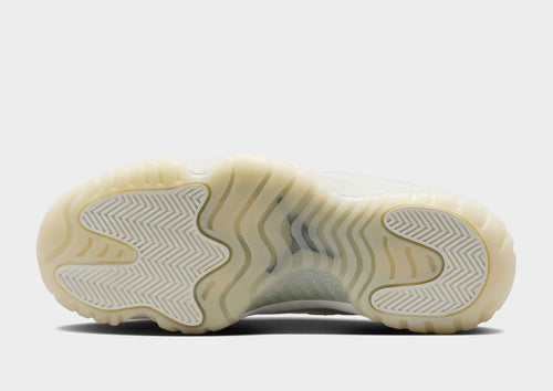 รองเท้าผู้หญิง Air 11