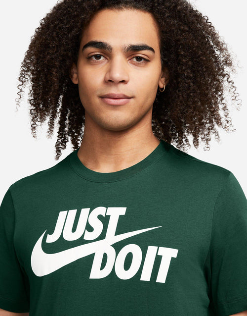 เสื้อยืดผู้ชาย Swoosh Just Do It