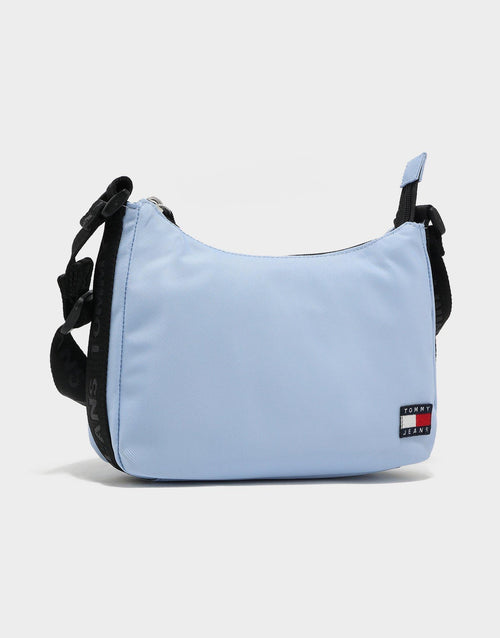 กระเป๋าสะพายไหล่ Essential Daily