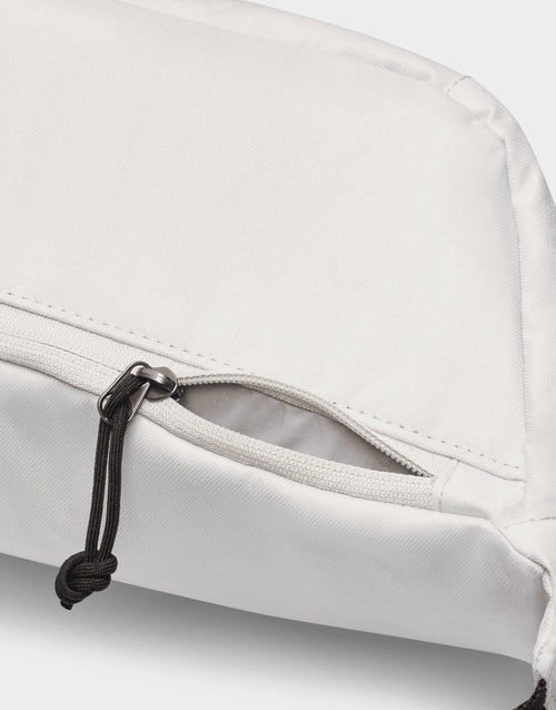 กระเป๋า Tech Hip Pack (10L)
