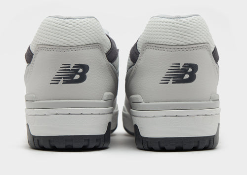 รองเท้าผู้ชาย 550