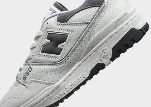 รองเท้าผู้ชาย 550