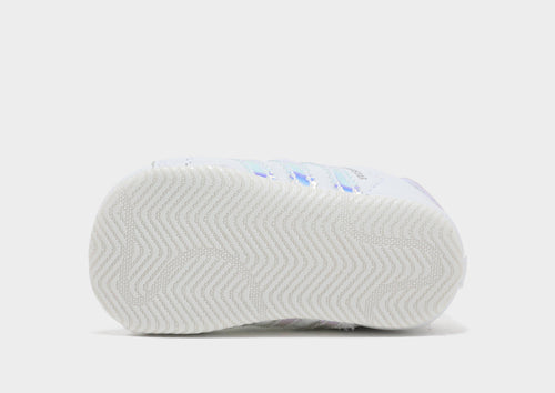 รองเท้าเด็กวัยหัดเดิน Superstar Crib