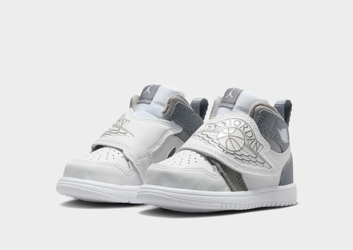 รองเท้าเด็กวัยหัดเดิน Sky Jordan 1