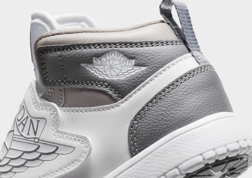 รองเท้าเด็กเล็ก Sky Jordan 1