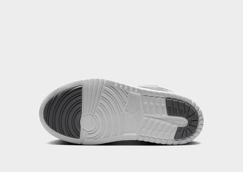 รองเท้าเด็กเล็ก Sky Jordan 1