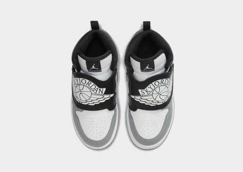 รองเท้าเด็กเล็ก Sky Jordan 1