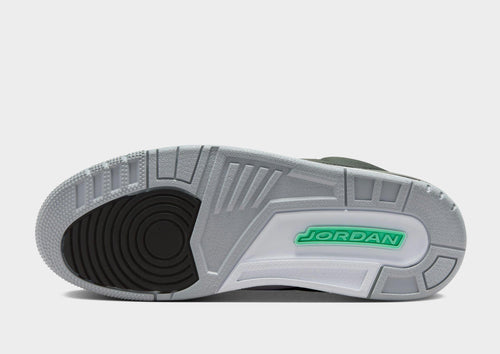 รองเท้าผู้ชาย Air 3 Retro