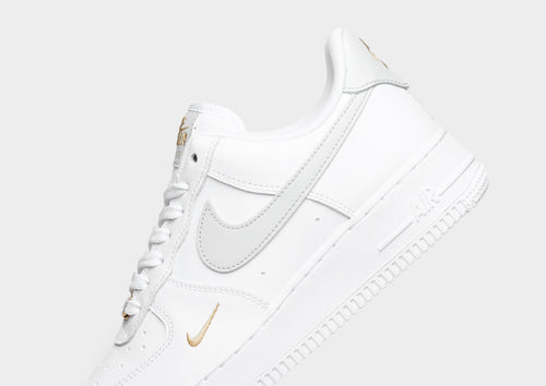 รองเท้าผู้หญิง Air Force 1 '07 Essential