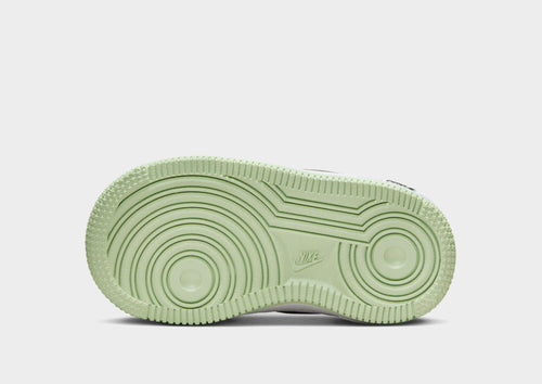 รองเท้าเด็กวัยหัดเดิน Force 1