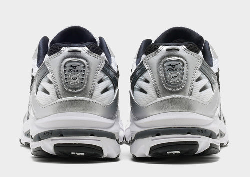 รองเท้าผู้ชาย Wave Rider 10