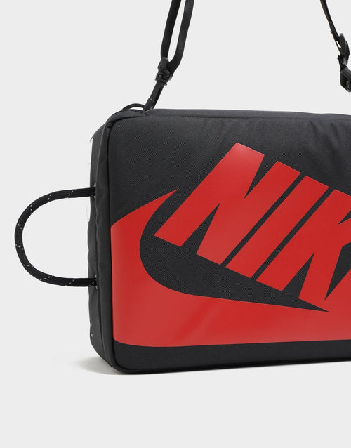 กระเป๋า Shoe Box Bag (12L)
