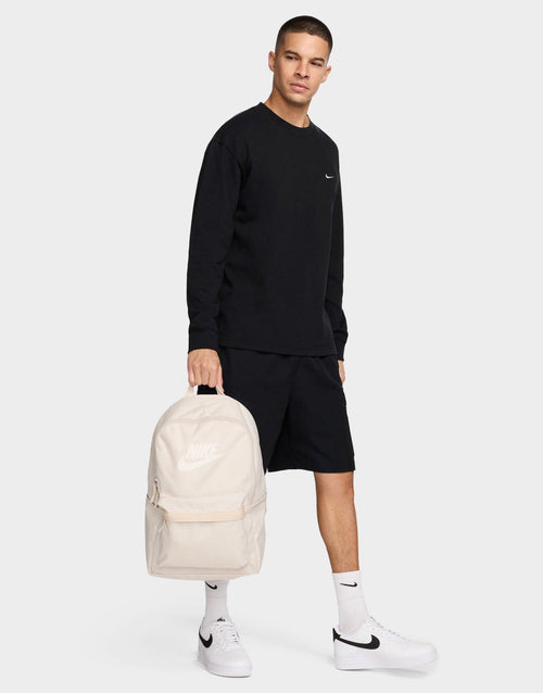กระเป๋าสะพายหลัง Heritage (25L)