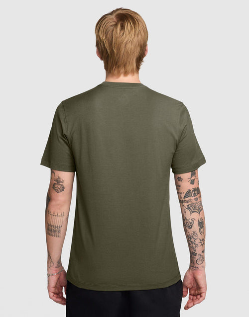 เสื้อยืดผู้ชาย Sportswear Swoosh