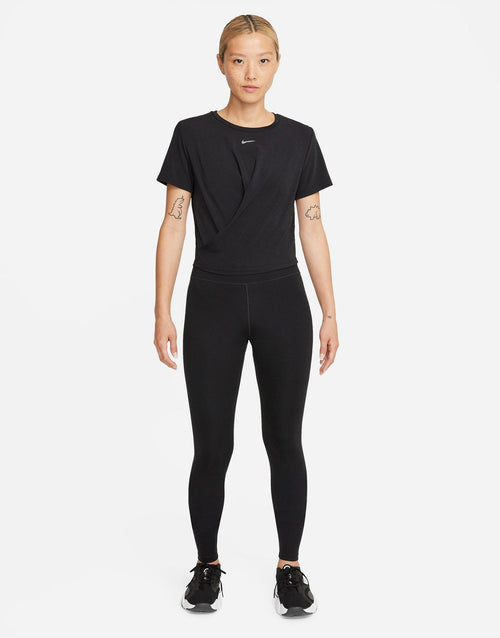 เสื้อยืดผู้หญิง Dri-FIT One Luxe Twist Standard Fit