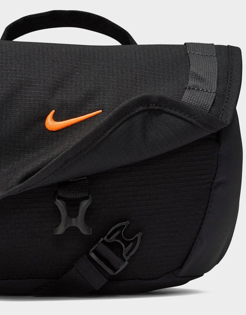 กระเป๋าคาดเอว Hike (4L)