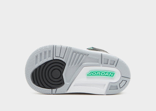 รองเท้าเด็กวัยหัดเดิน Air 3 Retro