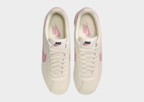 รองเท้าผู้หญิง Cortez