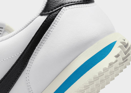 รองเท้าผู้หญิง Cortez