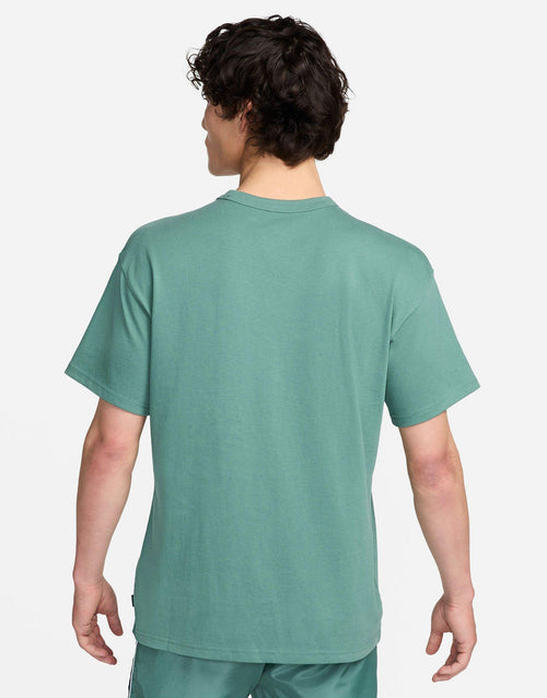 เสื้อยืดผู้ชาย Sportswear Premium Essentials