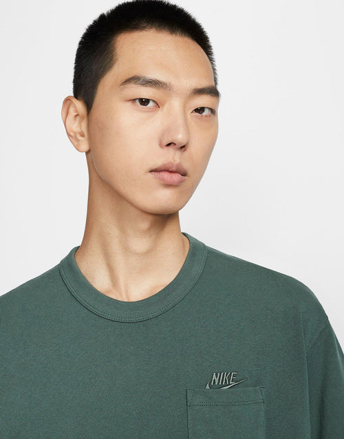 เสื้อยืดผู้ชาย Sportswear Premium Essentials