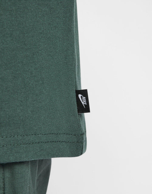 เสื้อยืดผู้ชาย Sportswear Premium Essentials