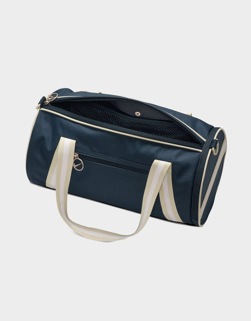 กระเป๋าสะพายข้าง Heritage Retro Duffel (13L)