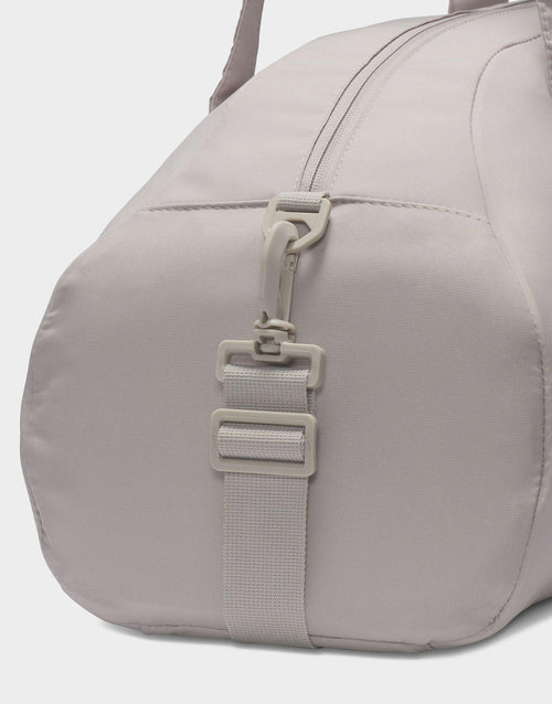 กระเป๋า Gym Club Duffel (24L)