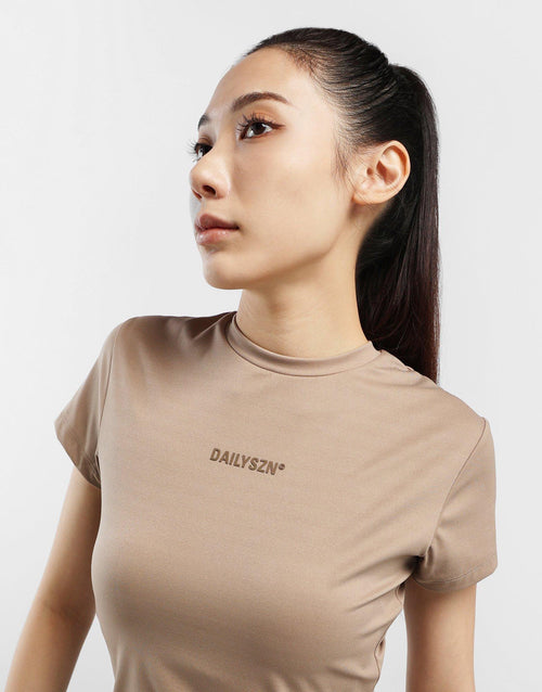 เสื้อยืดผู้หญิง Daily Slim