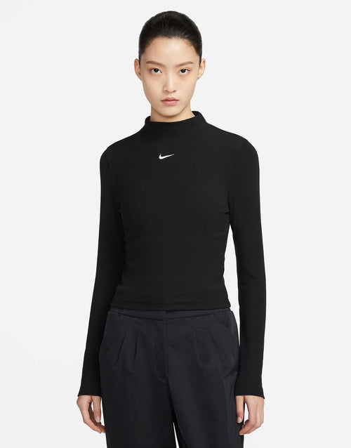เสื้อแขนยาวผู้หญิง Sportswear Essential