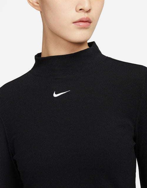 เสื้อแขนยาวผู้หญิง Sportswear Essential