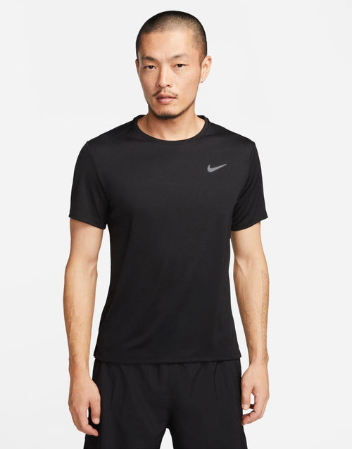 เสื้อยืดผู้ชาย Dri-FIT UV Miler