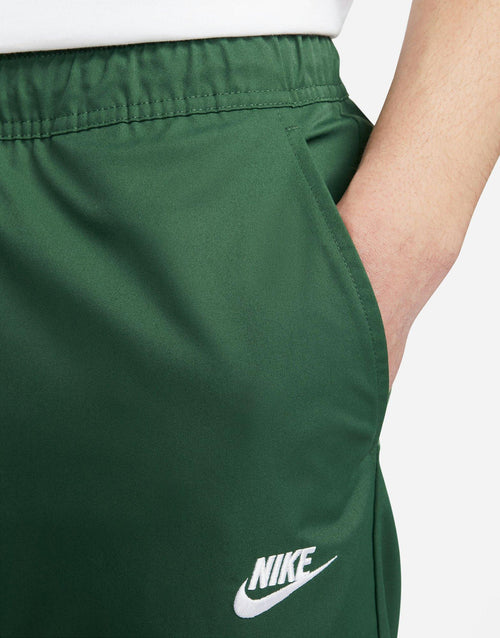 กางเกงขายาวผู้ชาย Nike Club Woven Tapered