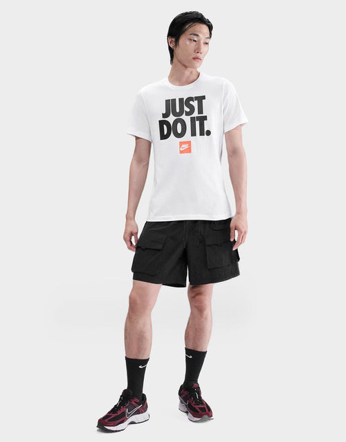 เสื้อยืดผู้ชาย Sportswear