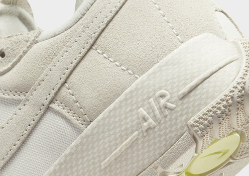 รองเท้าผู้หญิง Air Force 1 Wild