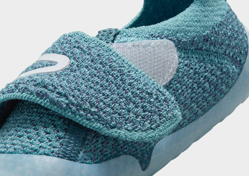 รองเท้าเด็กวัยหัดเดิน Swoosh 1