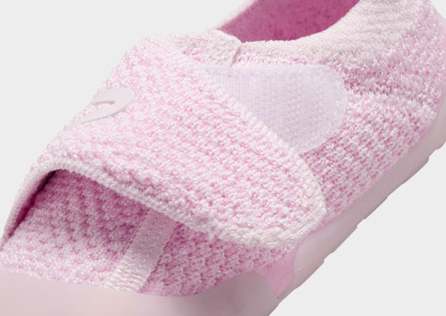 รองเท้าเด็กวัยหัดเดิน Swoosh 1