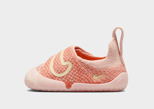 รองเท้าเด็กวัยหัดเดิน Swoosh 1