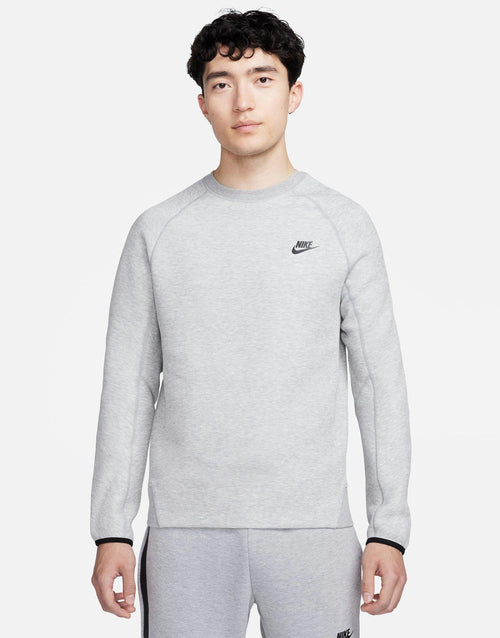 เสื้อแขนยาวผู้ชาย Sportswear Tech Fleece