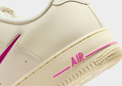 รองเท้าผู้หญิง Air Force 1 '07