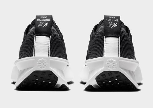 รองเท้าวิ่งผู้หญิง Interact Run