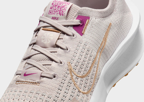 รองเท้าผู้หญิง Interact Run