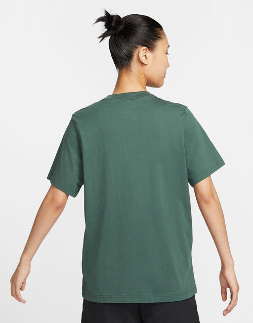 เสื้อยืดผู้หญิง Sportswear