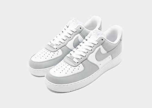 รองเท้าผู้ชาย Air Force 1 '07