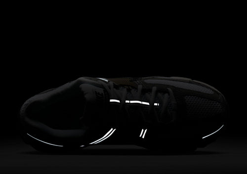 รองเท้าผู้ชาย Zoom Vomero 5