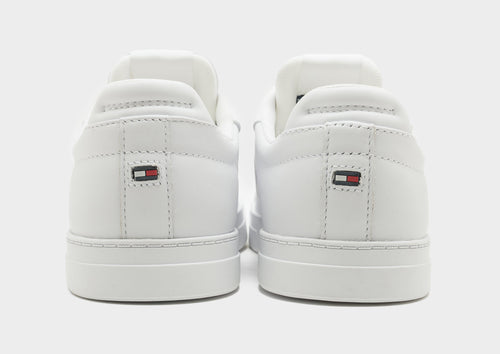 รองเท้าผู้ชาย Essential Leather Lace-Up